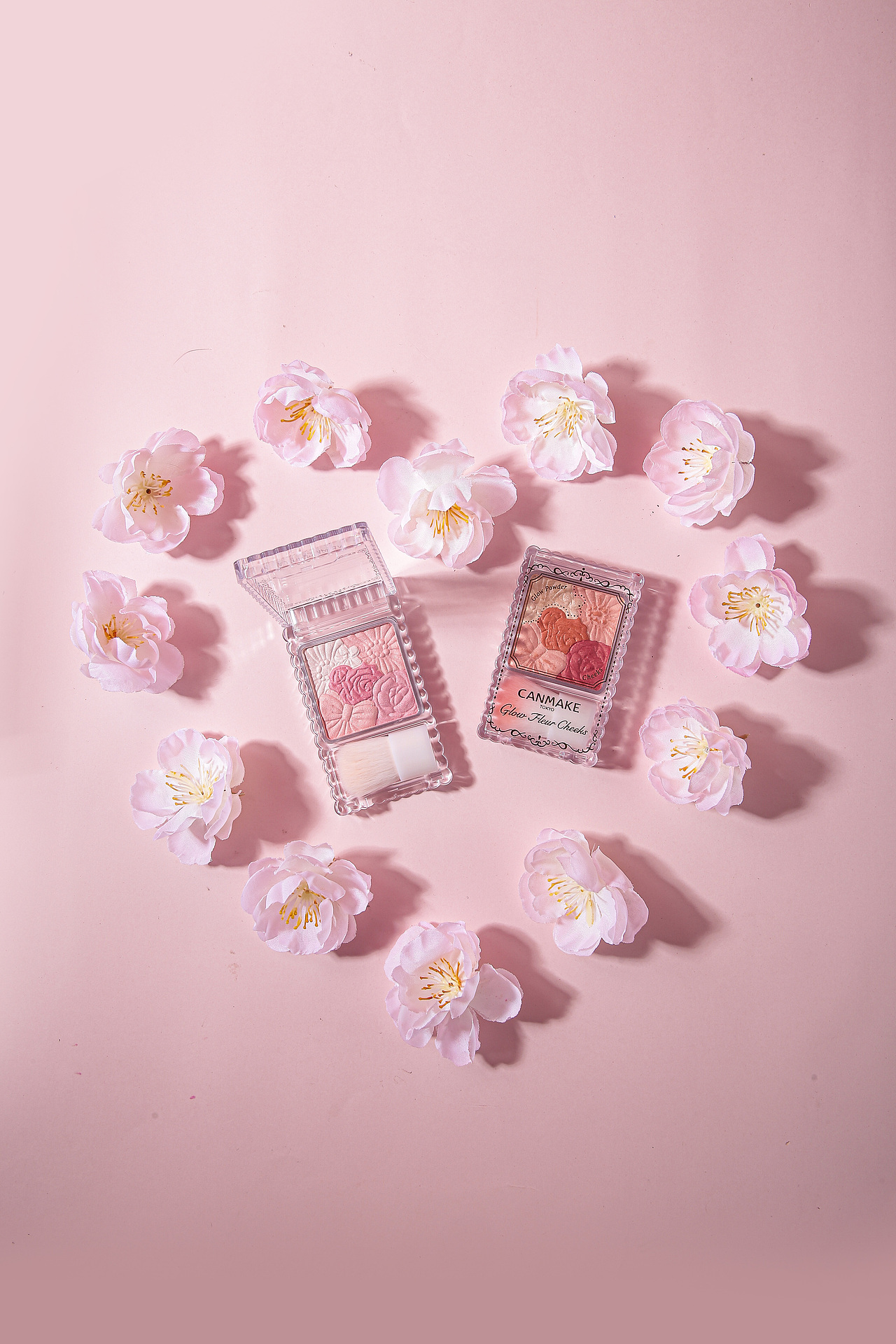 彩妆（花瓣腮红）（图ZMjM0NzkyMzY0） - 产品摄影 - 站酷设计师一两丝原创素材 - 站酷ZCOOL