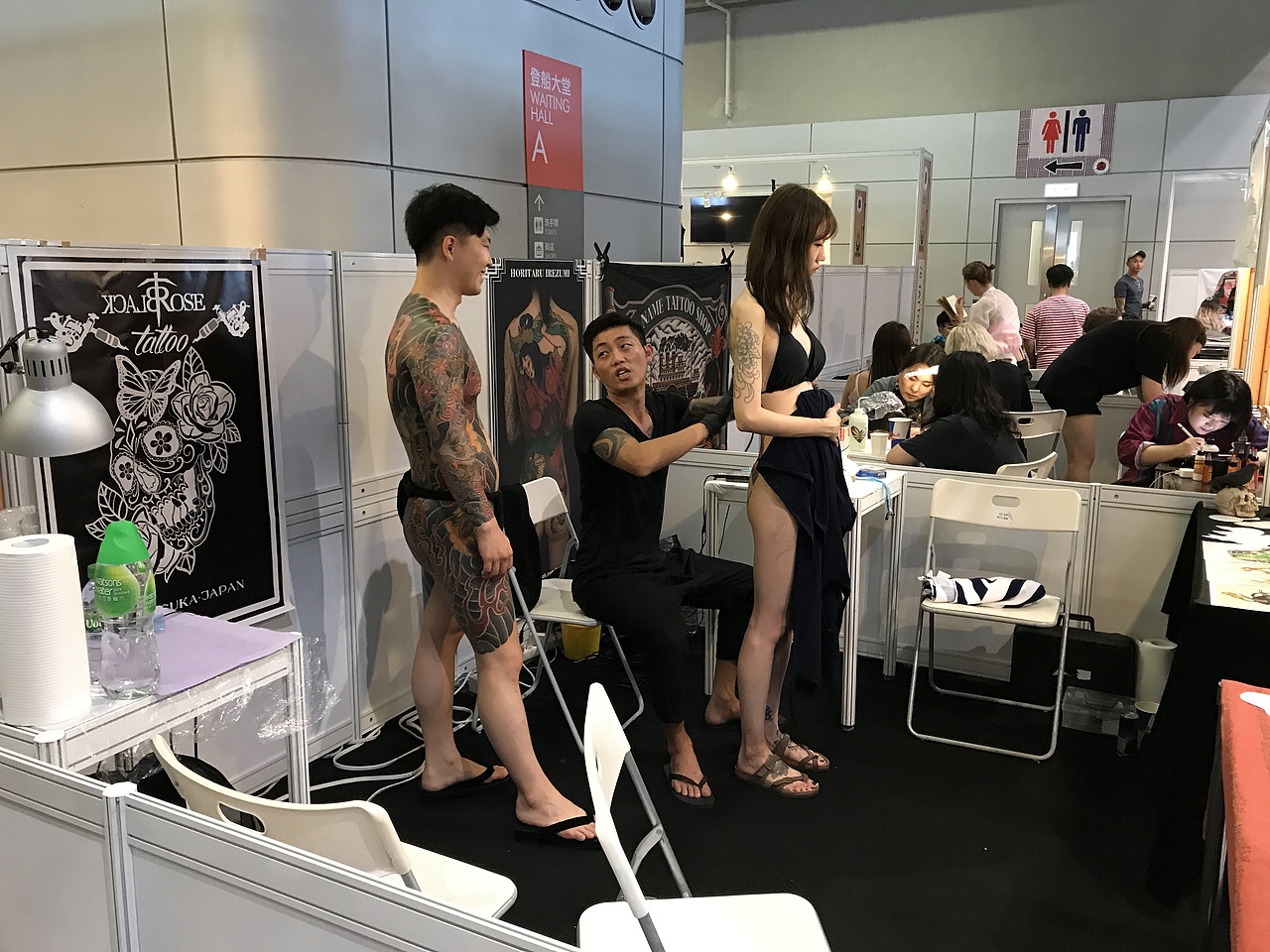 香港纹身展（图ZOTYwNzA2MTY=） - 风光摄影 - 站酷设计师低俗文化king原创素材 - 站酷ZCOOL