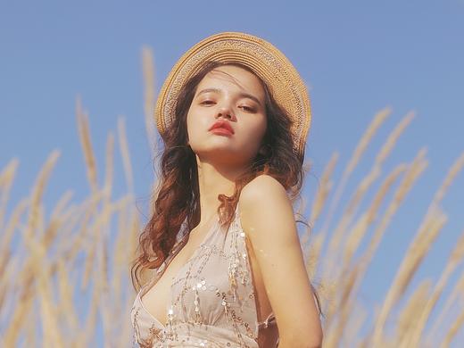 《麥田守望》（個人主頁-ZNTA4NjU4MTY=） - 人像攝影 - 站酷設計師攝影師徐彎彎原創(chuàng)素材 - 站酷ZCOOL