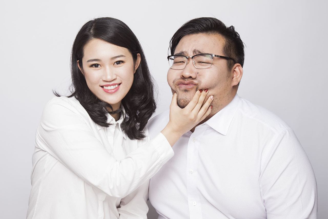 人物手绘卡通形象