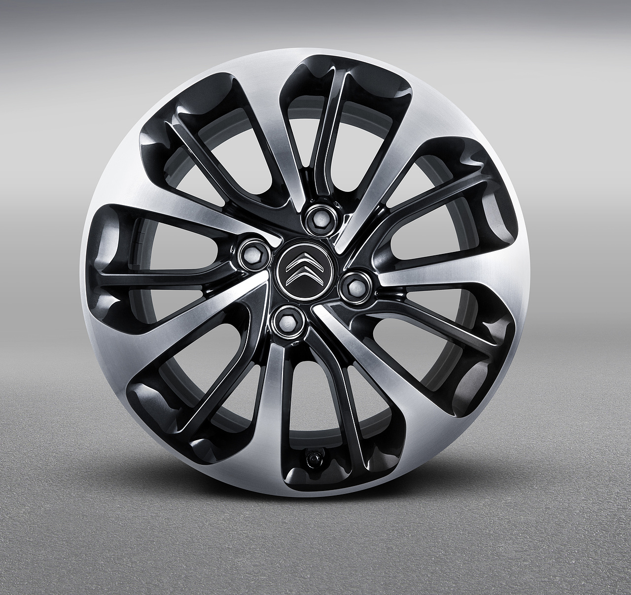 产品修图-轮毅（图ZMTkxMDI0OTQ0） - 修图/后期 - 站酷设计师冷静色X原创素材 - 站酷ZCOOL