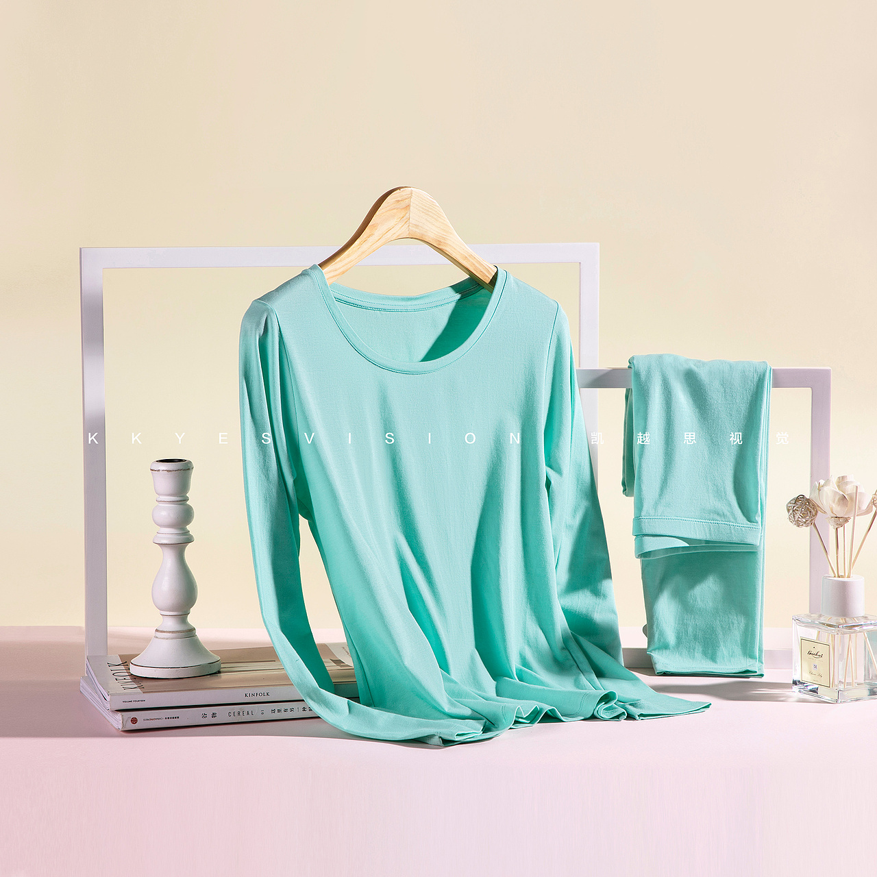 三枪 内衣 内裤 保暖内衣 服装 静物拍摄 南京商业摄影（图ZMTI4MTQxNTY0） - 产品摄影 - 站酷设计师金光高照商业摄影原创素材 - 站酷ZCOOL