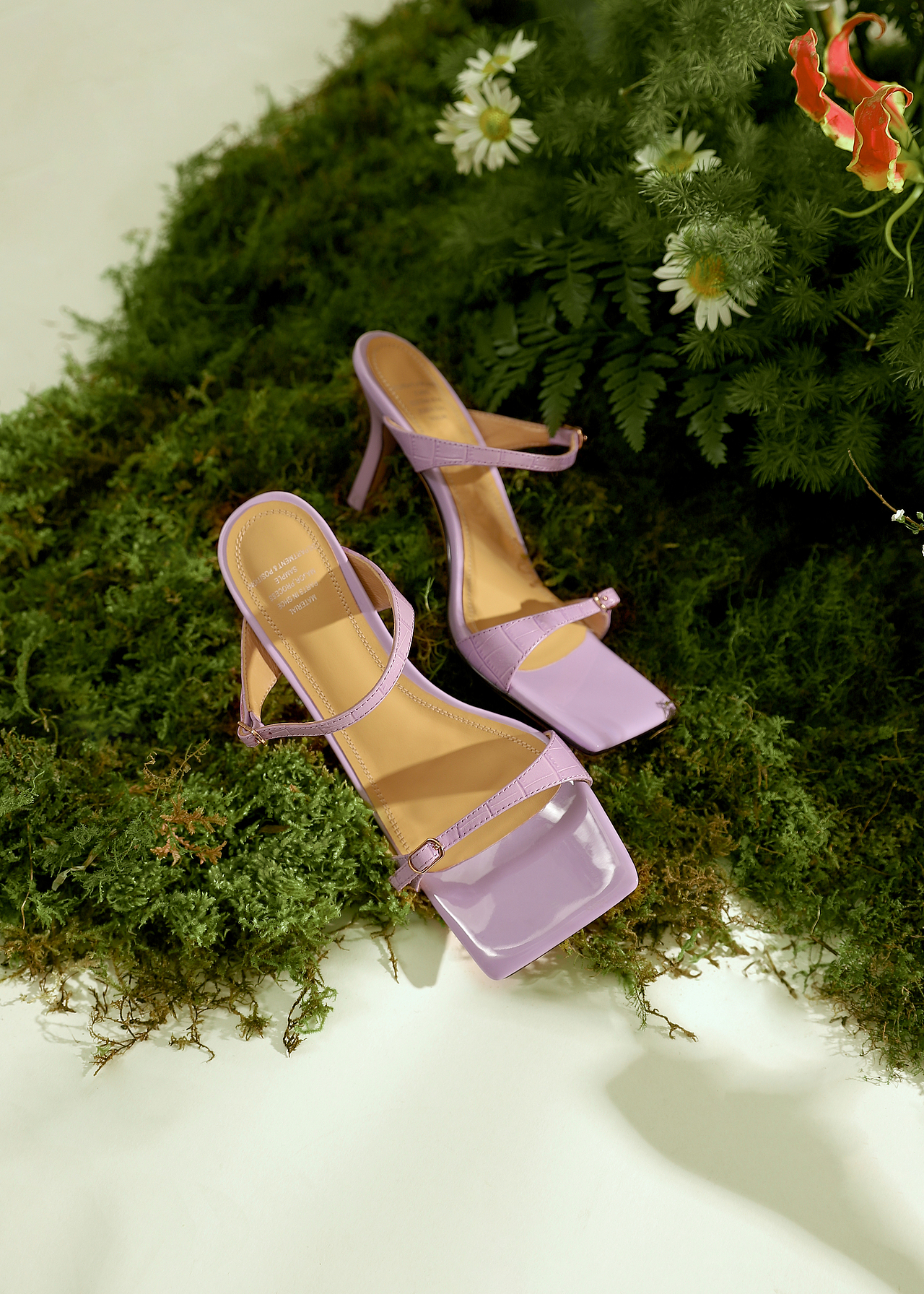 夏日风格拍摄 摄影 成都女鞋商业拍摄（图ZMjg1MDMxNTQw） - 产品摄影 - 站酷设计师禾平社影原创素材 - 站酷ZCOOL