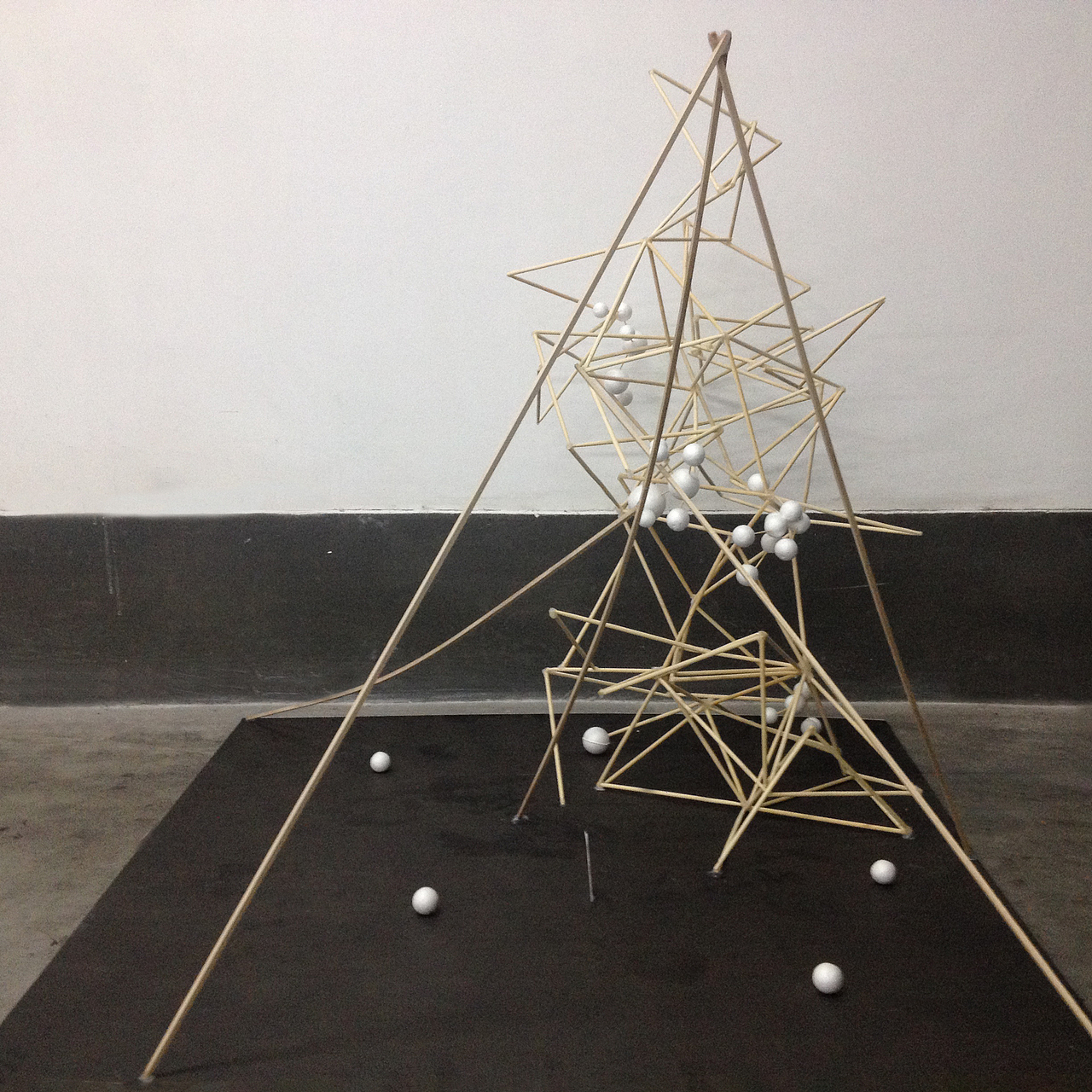 空间立体构成----生长（图ZODE4Njc5NDA=） - 其他手工艺 - 站酷设计师寻庸原创素材 - 站酷ZCOOL