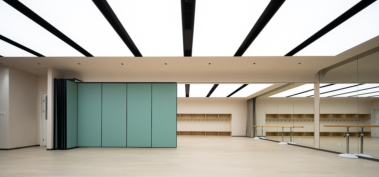 首位亲子剧场(室内)