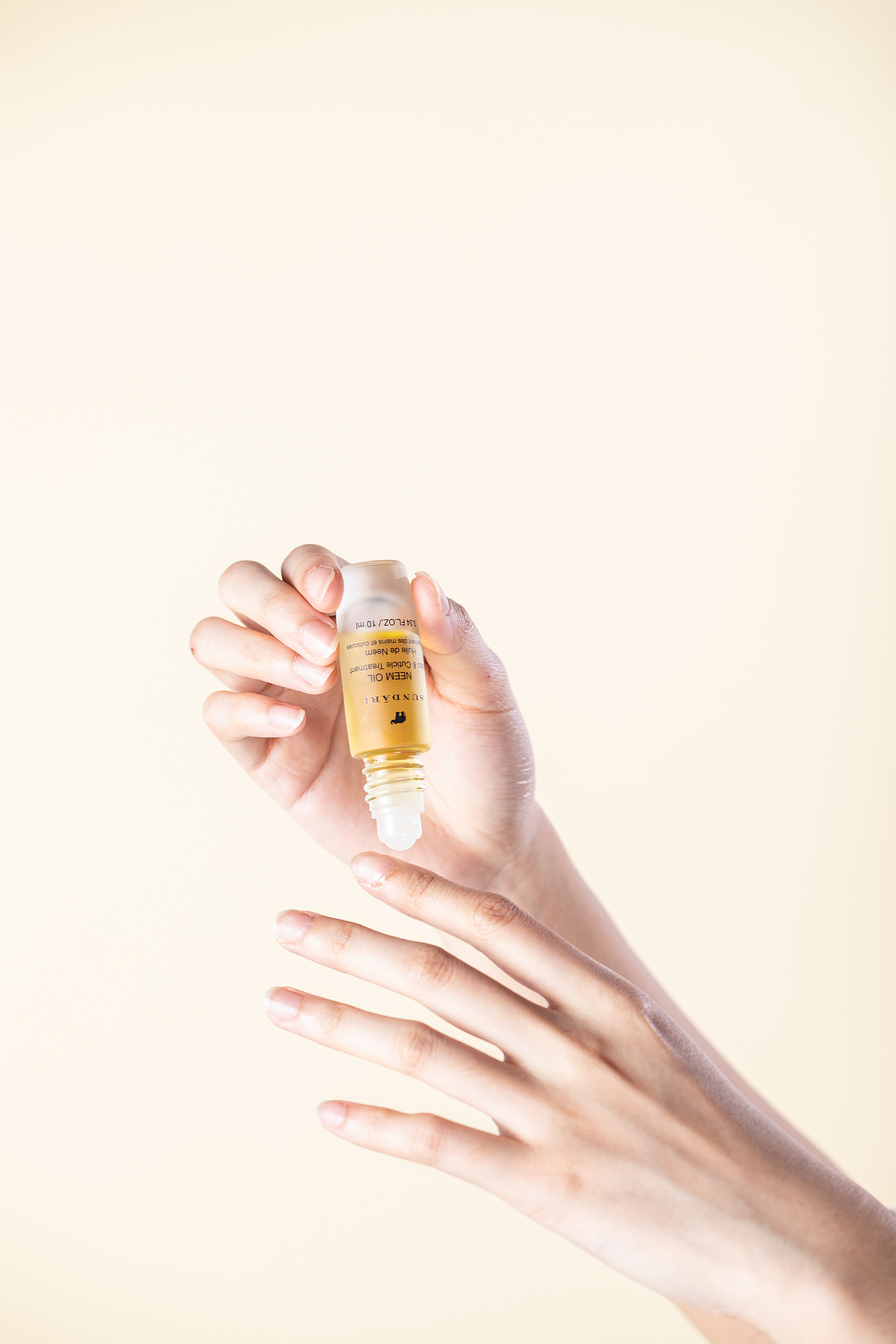 手部产品拍摄（图ZMjc5MjA3NTE2） - 其他摄影 - 站酷设计师Z57141321原创素材 - 站酷ZCOOL