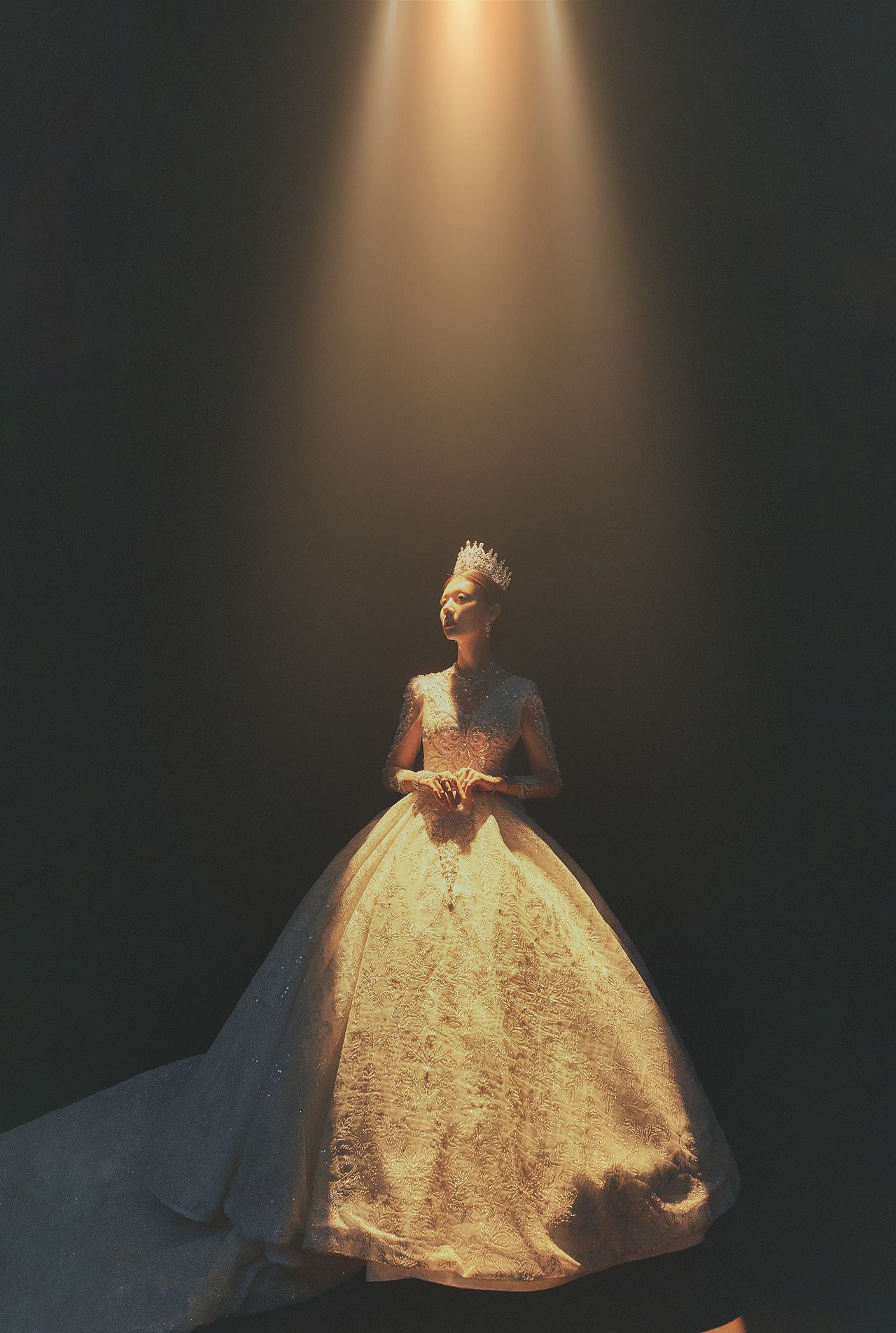 复古婚纱样片拍摄