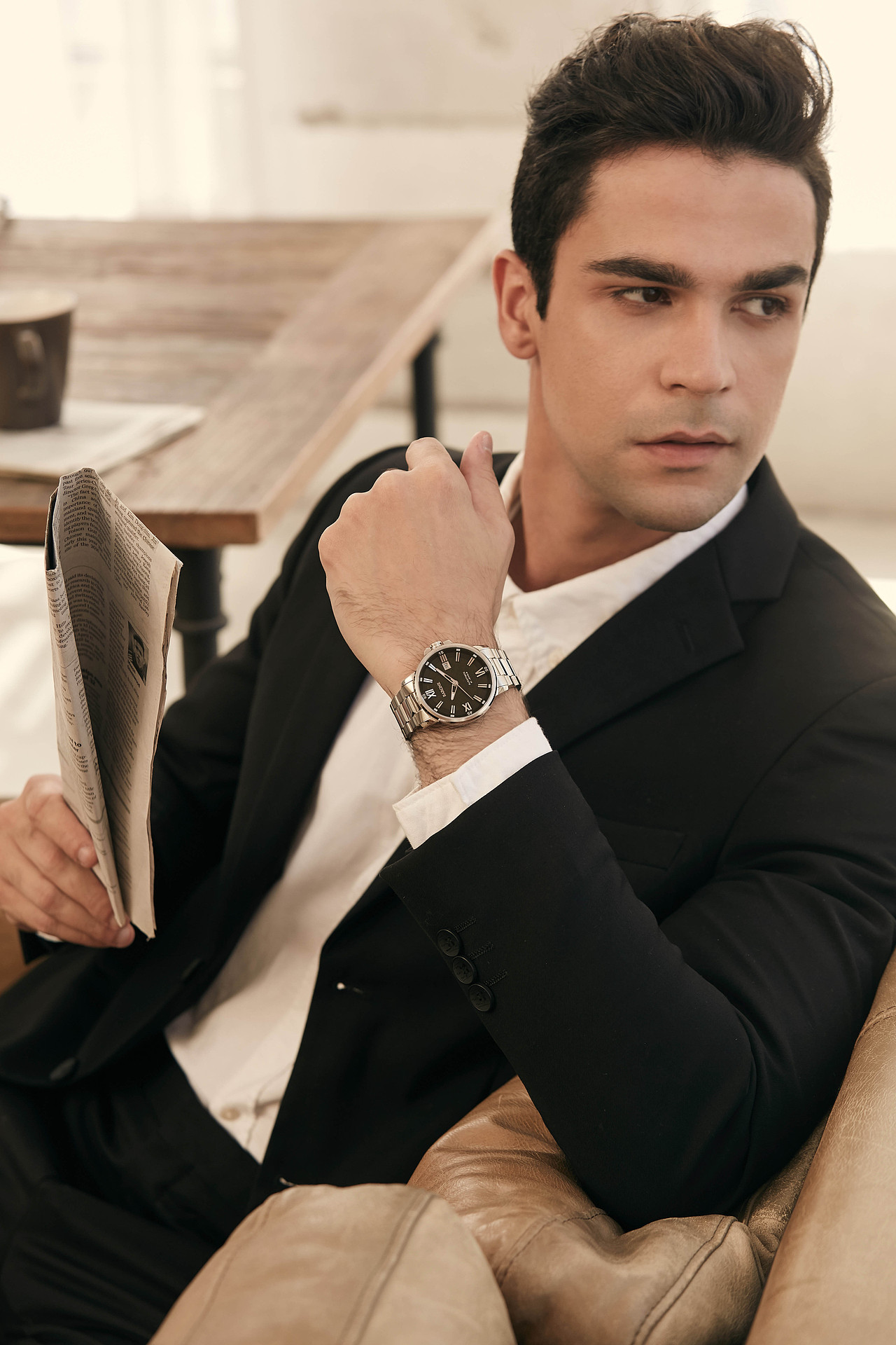 雷诺表广告拍摄（图ZMjI3MTgxNjEy） - 产品摄影 - 站酷设计师七色修图工作室原创素材 - 站酷ZCOOL