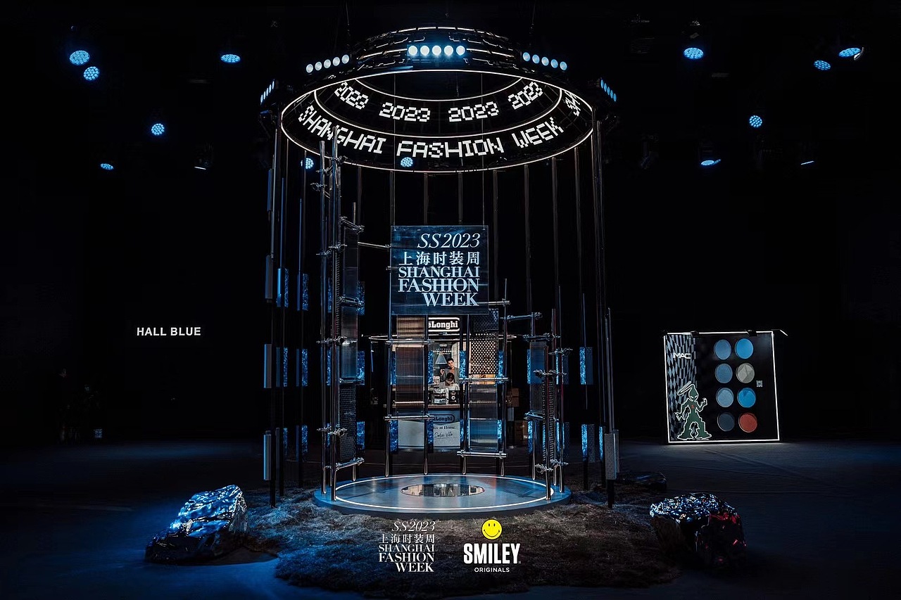 2023上海时装周春夏发布会（图ZMzE3NDc2MzQ0） - 时尚/艺术摄影 - 站酷设计师摄影师周一鸣原创素材 - 站酷ZCOOL