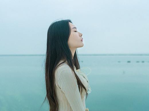 攝影初學(xué)者需要知道的有關(guān)旅游拍照的幾點（個人主頁-ZMzUwNTY2NDg=） - 人像攝影 - 站酷設(shè)計師綿陽王老師攝影原創(chuàng)素材 - 站酷ZCOOL