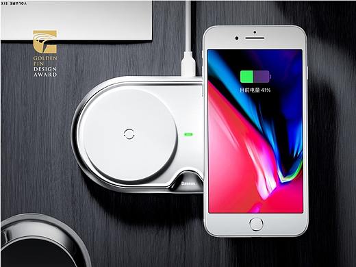 倍思 双座无线充电器