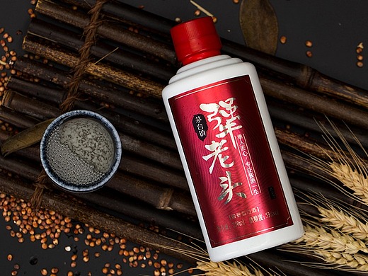 犟老头桶装白酒及试喝小酒