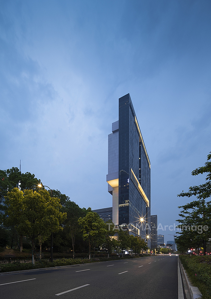 杭州高德置地广场 / 亲民的模块化建筑