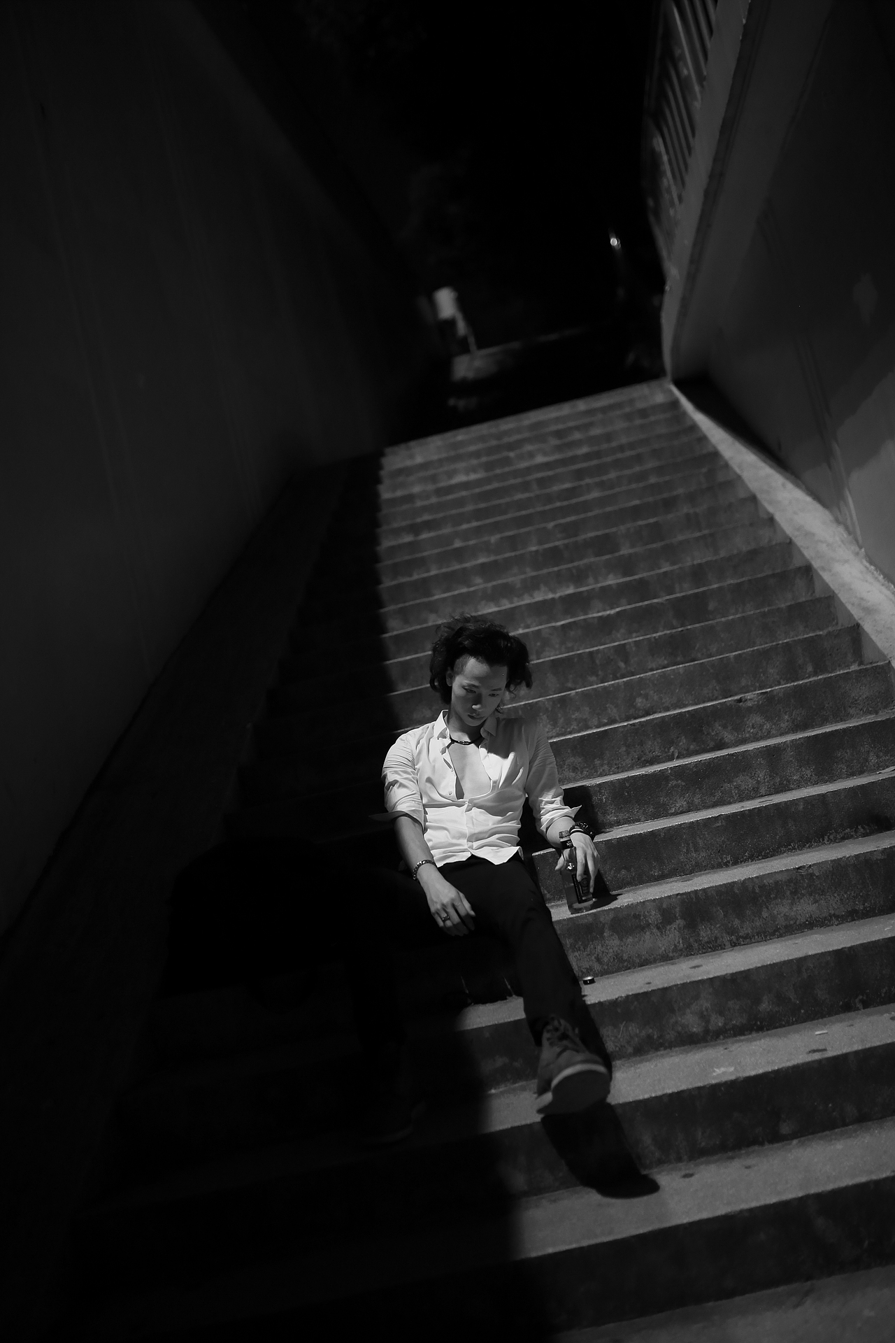 白夜（图ZMTQ1MjY3MTQw） - 人像摄影 - 站酷设计师雨修原创素材 - 站酷ZCOOL