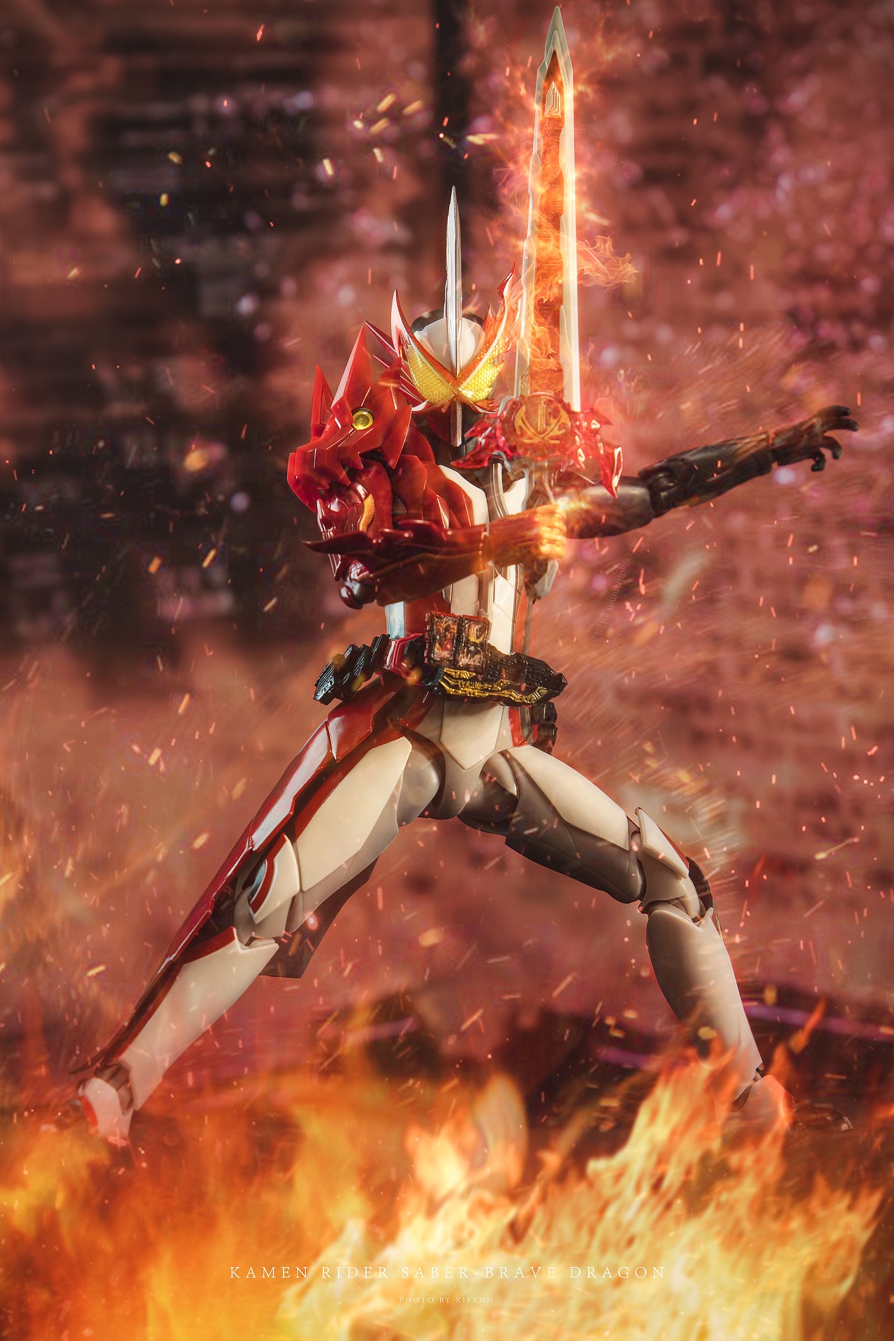 shf 假面骑士圣刃saber