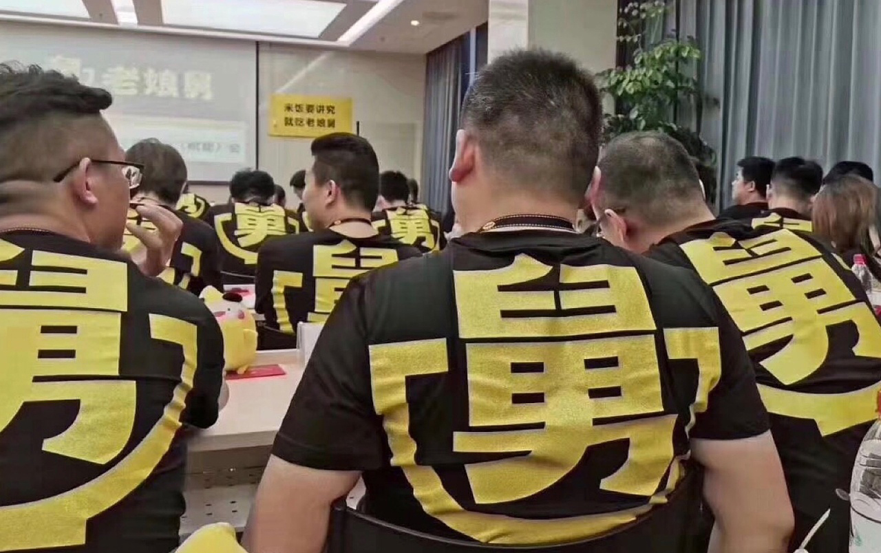 以核為貴的個人主頁（封面預(yù)覽） - 主頁封面設(shè)置 - 站酷設(shè)計師以核為貴原創(chuàng)素材 - 站酷ZCOOL