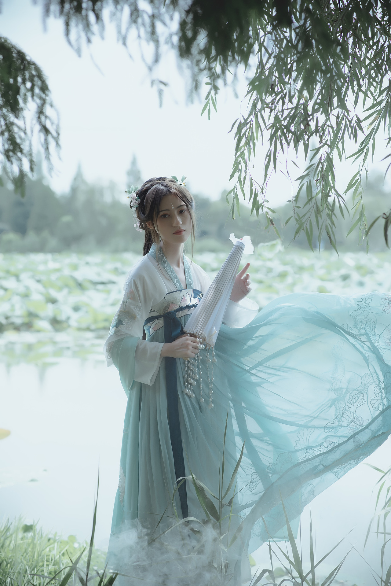 荷（图ZMTI4Mzk3MzQw） - 人像摄影 - 站酷设计师荮桑不是药桑原创素材 - 站酷ZCOOL