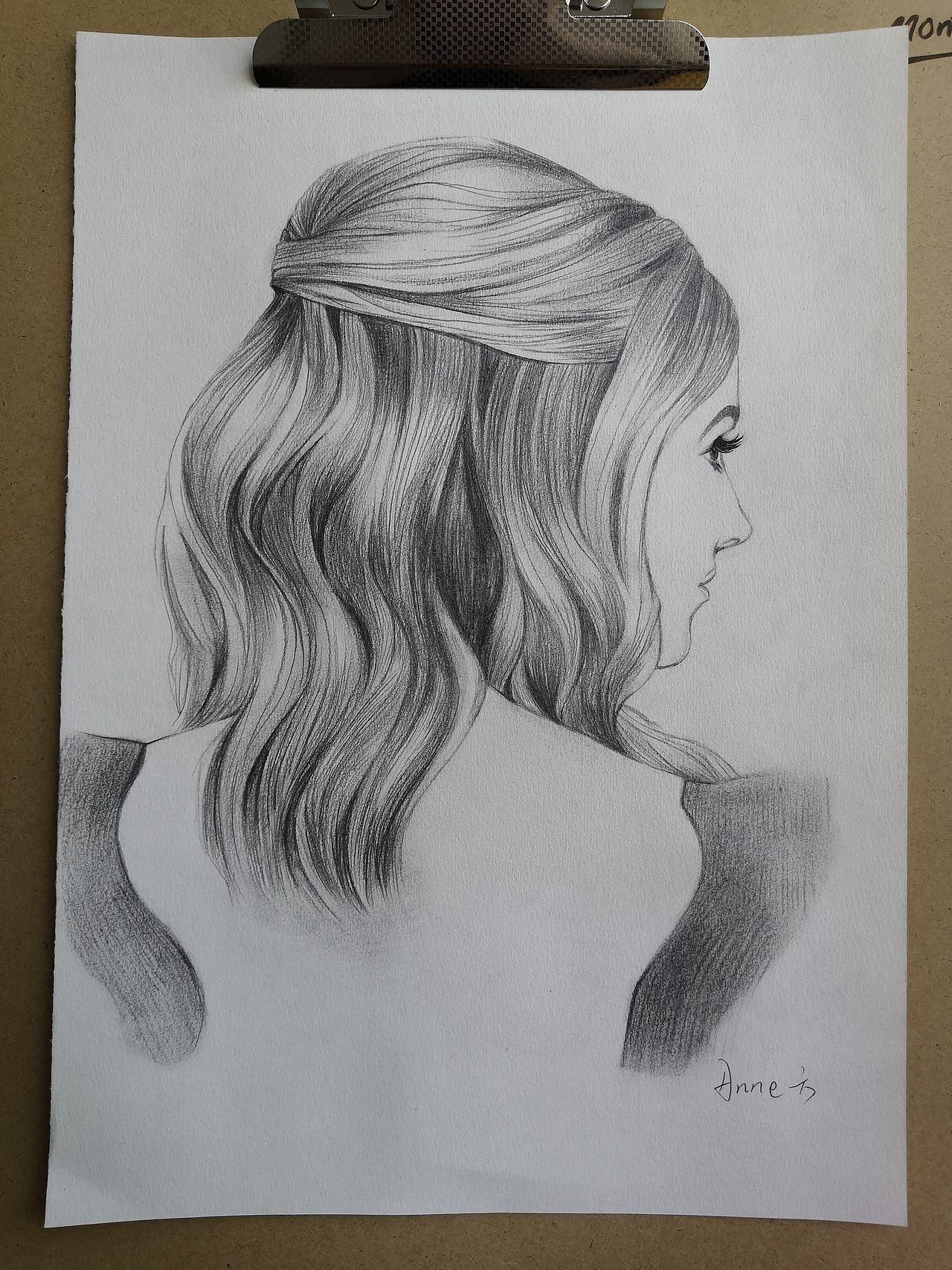 临摹《笔尖上的女神》（图ZMTU2NTkxMDk2） - 绘画 - 站酷设计师Annyfang原创素材 - 站酷ZCOOL