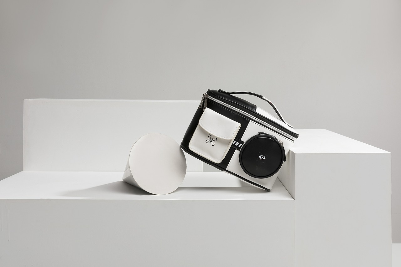 化妆包产品拍摄颜色搭配组合图创意图拍摄