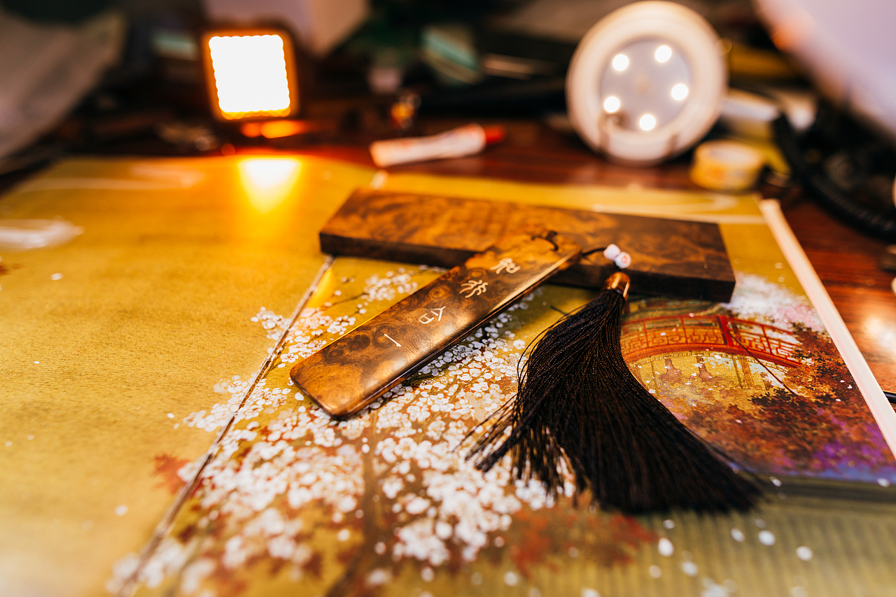 传统项目，沙漠铁木嵌银书签，知行合一