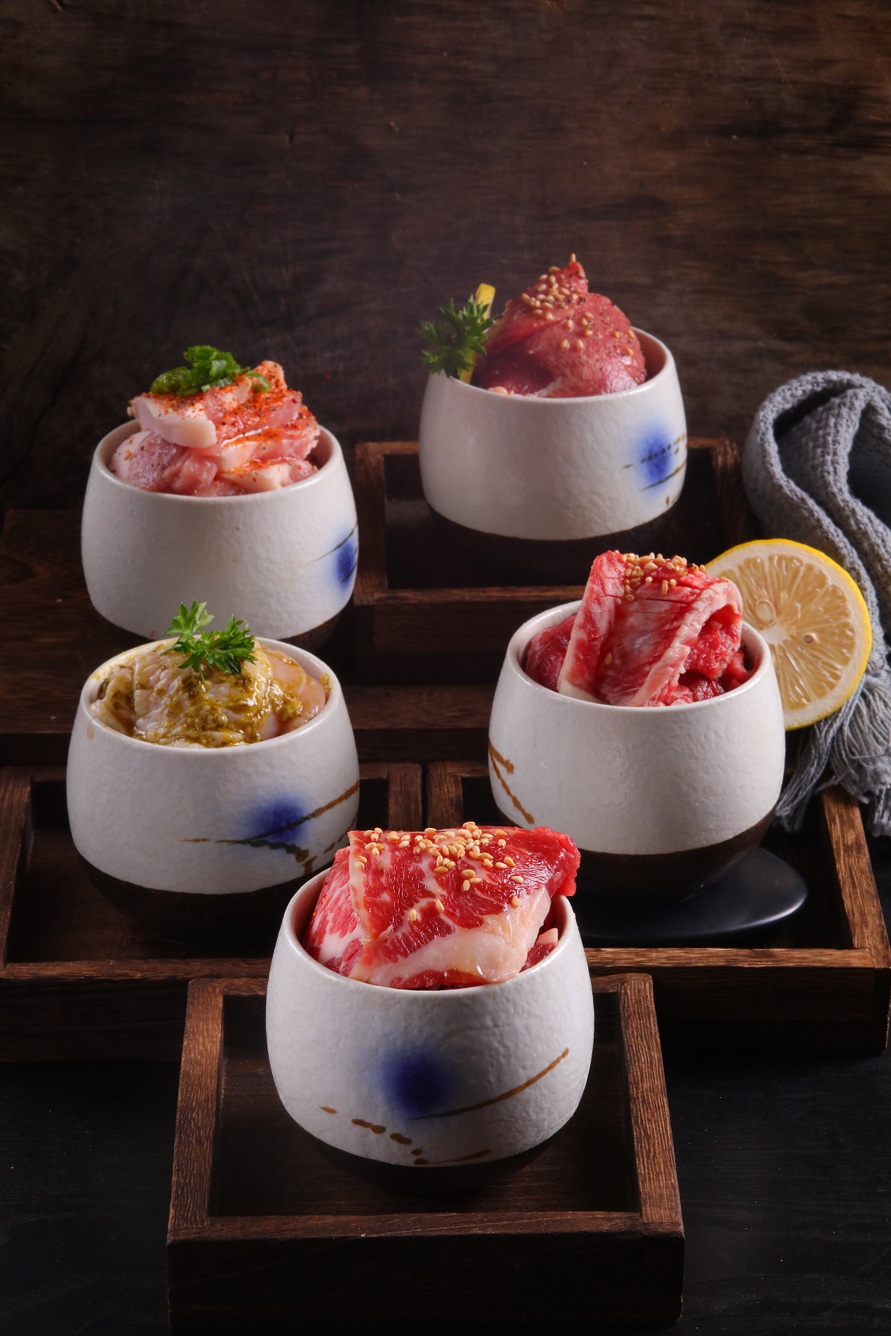 一个日料烤肉店（图ZMTMwNzQxNDE2） - 产品摄影 - 站酷设计师扛个相机原创素材 - 站酷ZCOOL