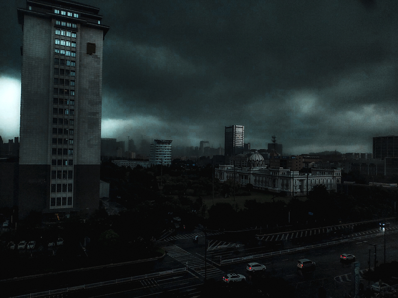 夏天总会下一些雨（图ZMTY5NDk0ODk2） - 风光摄影 - 站酷设计师冬日的温暖原创素材 - 站酷ZCOOL