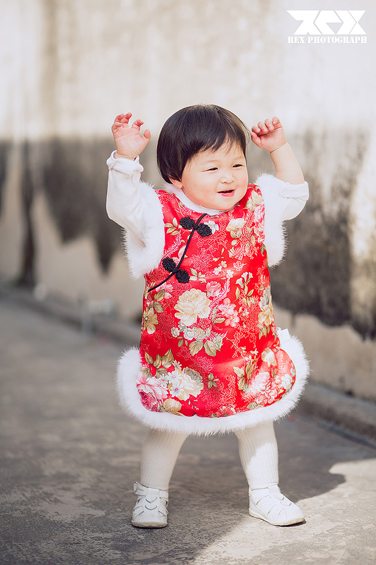 生活不止手机，还有年味老家（图ZMTA1NTAzNTIw） - 人像摄影 - 站酷设计师Rex琛原创素材 - 站酷ZCOOL