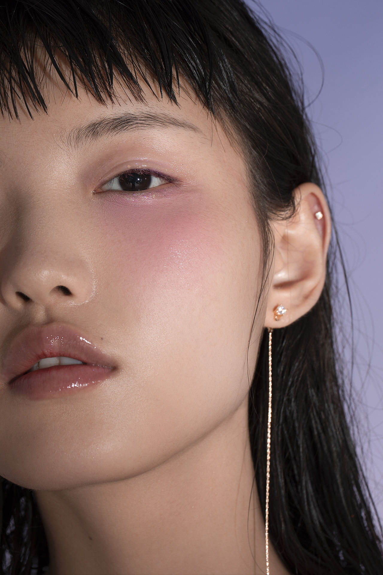 intoyou腮红模特图（图ZMjIwNzEzMDI4） - 产品摄影 - 站酷设计师他是33原创素材 - 站酷ZCOOL