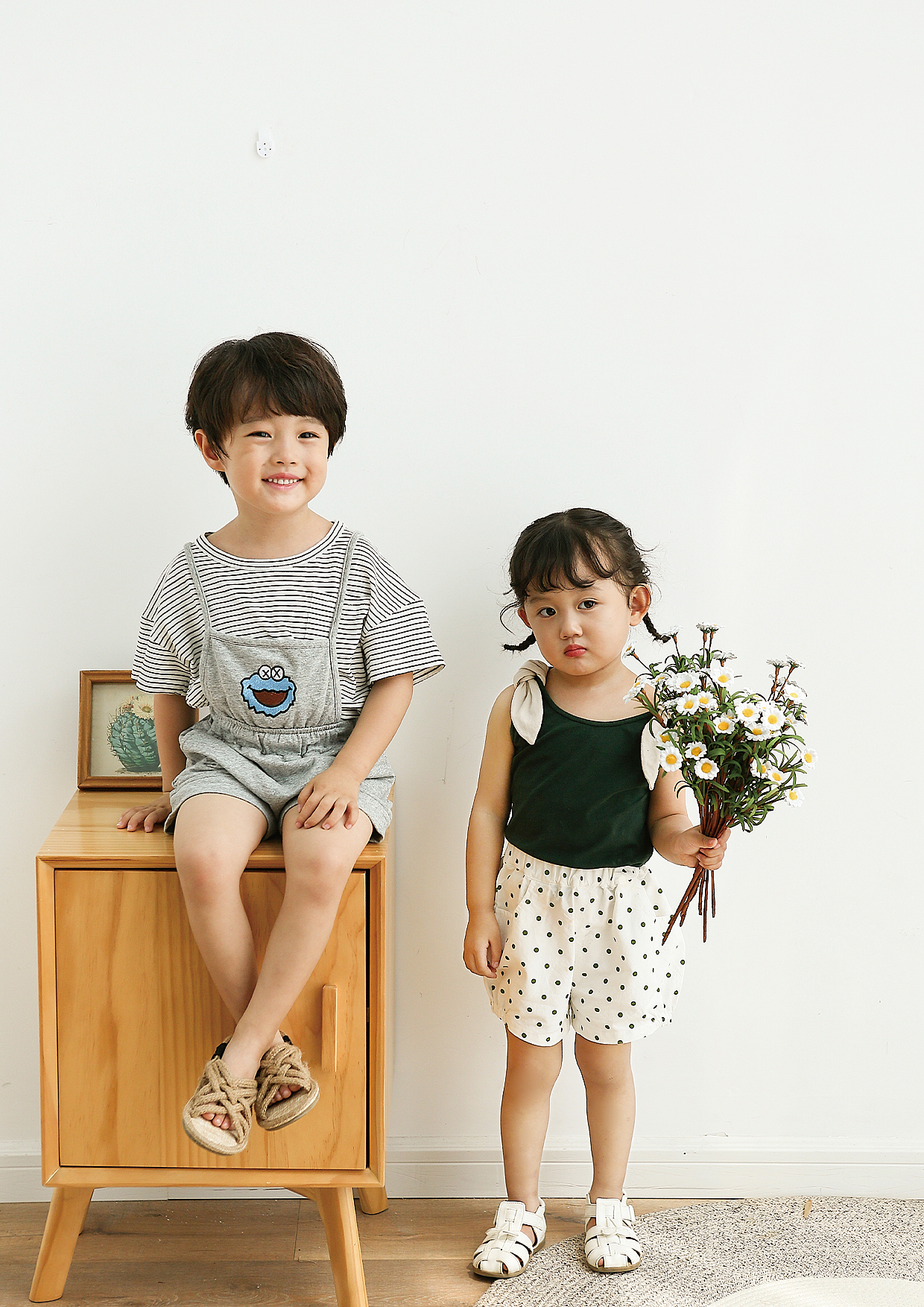 莫小汐童装夏装画册排版（图ZMjAxNjU0MTA0） - 书籍/画册 - 站酷设计师一只大萝北原创素材 - 站酷ZCOOL