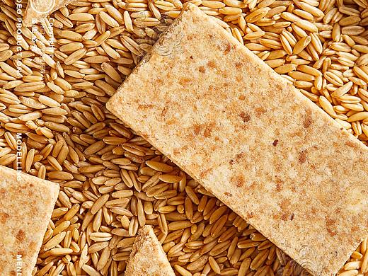 电商产品拍摄 | 荒野行动 X 口水视觉