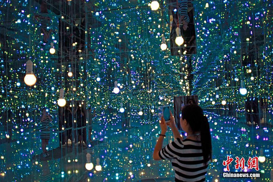 星空屋灯光装置3d艺术馆 3d壁画馆3d彩绘壁画3d灯光