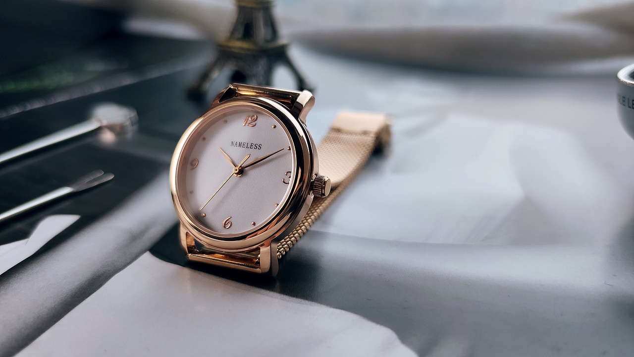 白色静谧/手表uncle/JUST2YOU/Nameless