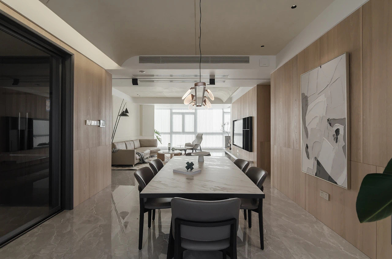 190㎡的平面层,温馨纯粹的极简美学