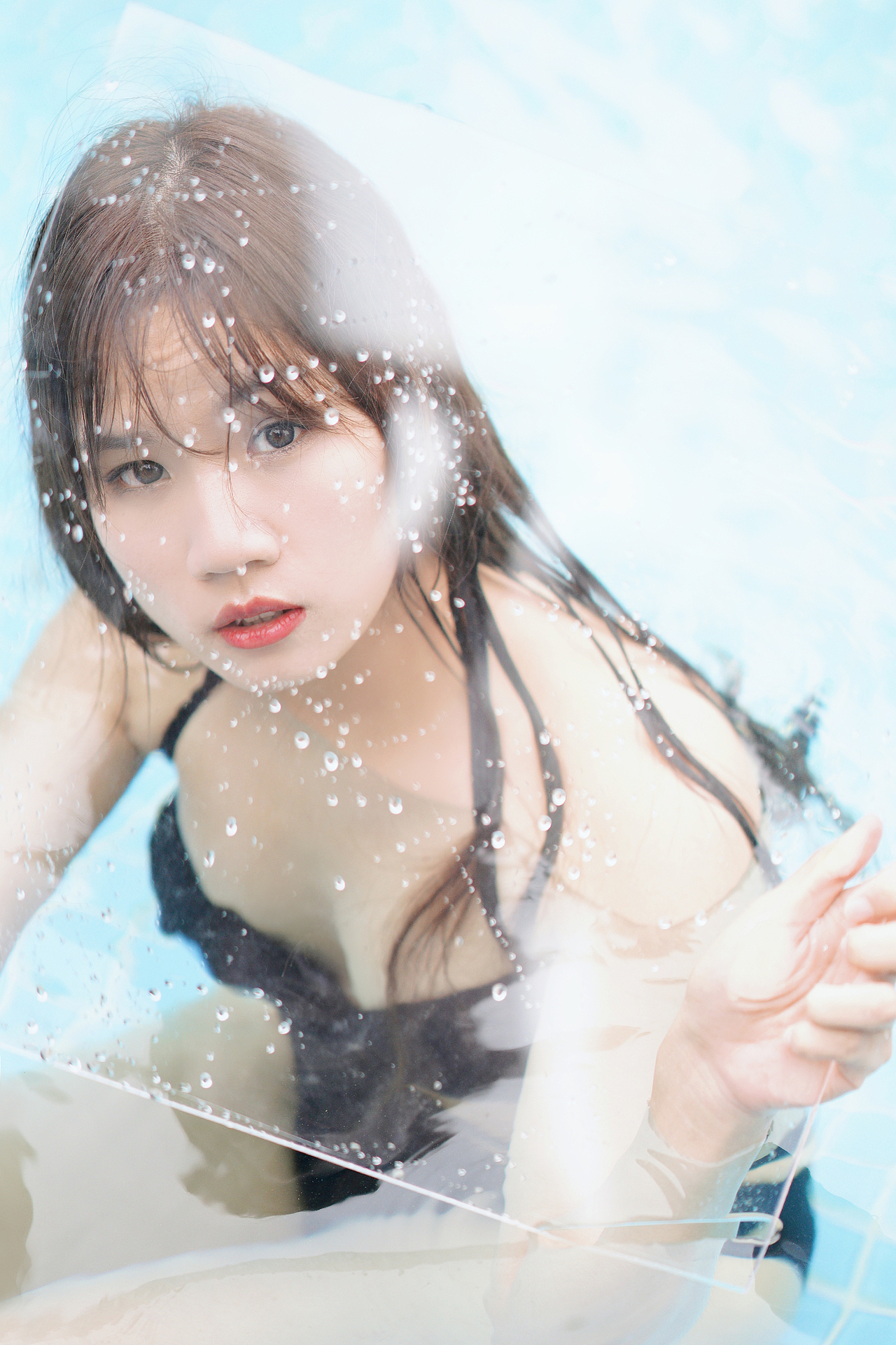 《夏日限定, 泳池写真2》（图ZMjc5MDk0NTQw） - 人像摄影 - 站酷设计师炎真原创素材 - 站酷ZCOOL
