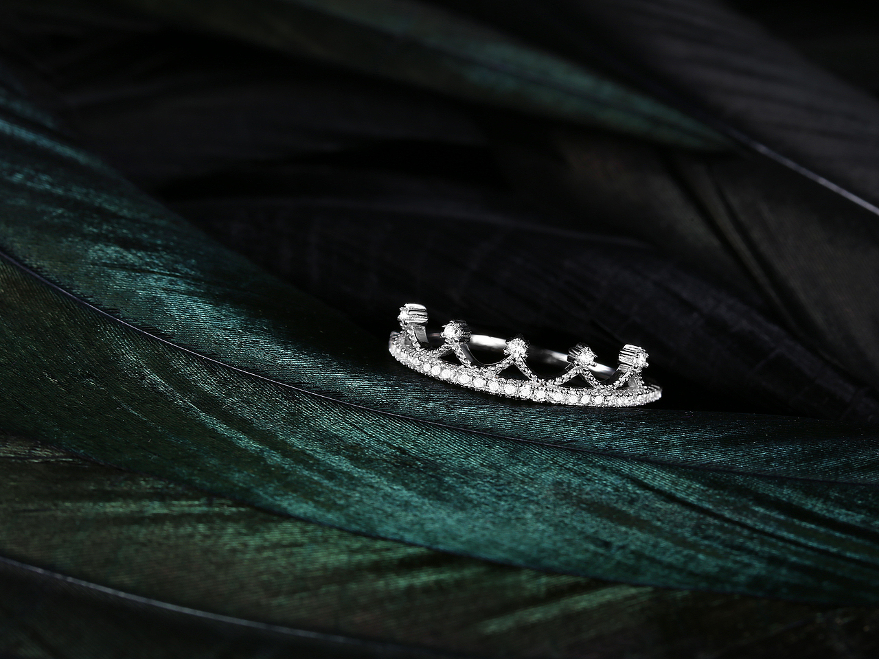 珠宝 首饰 拍摄（图ZMTIzNDEzNzI4） - 产品摄影 - 站酷设计师打铁工人原创素材 - 站酷ZCOOL