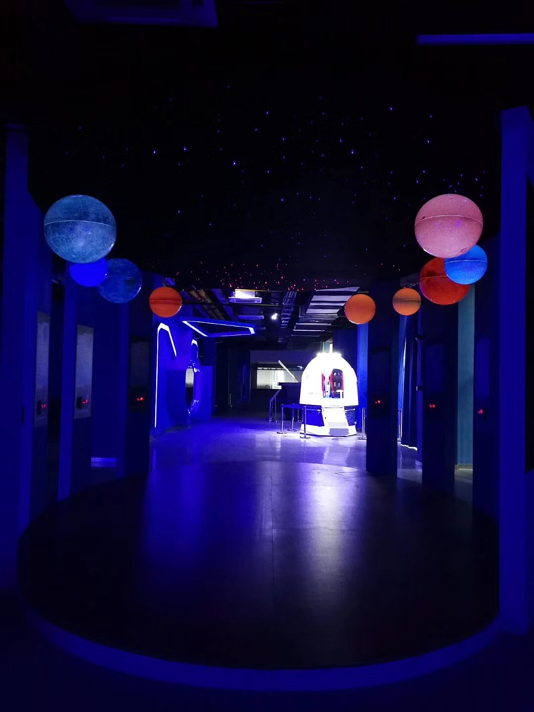 航天科技馆艺术科技呈现结合3d壁画3d艺术馆科技互动