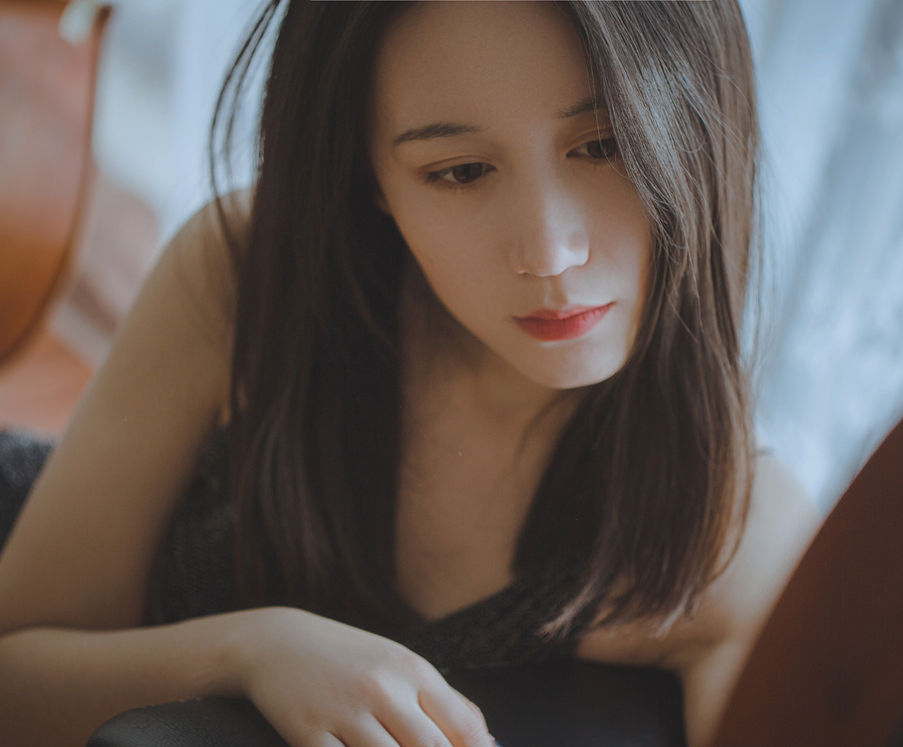 像影子追着光梦游（图ZMTAxOTk0Mjc2） - 人像摄影 - 站酷设计师tian131415原创素材 - 站酷ZCOOL