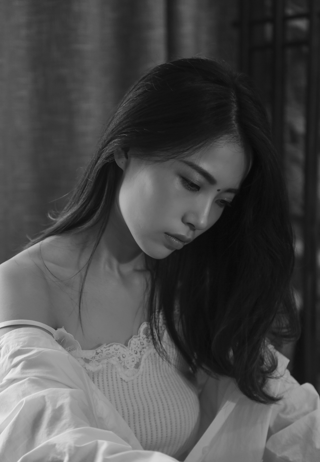 无彩色（图ZMTE2MjI4NTk2） - 人像摄影 - 站酷设计师恐高的大长腿原创素材 - 站酷ZCOOL