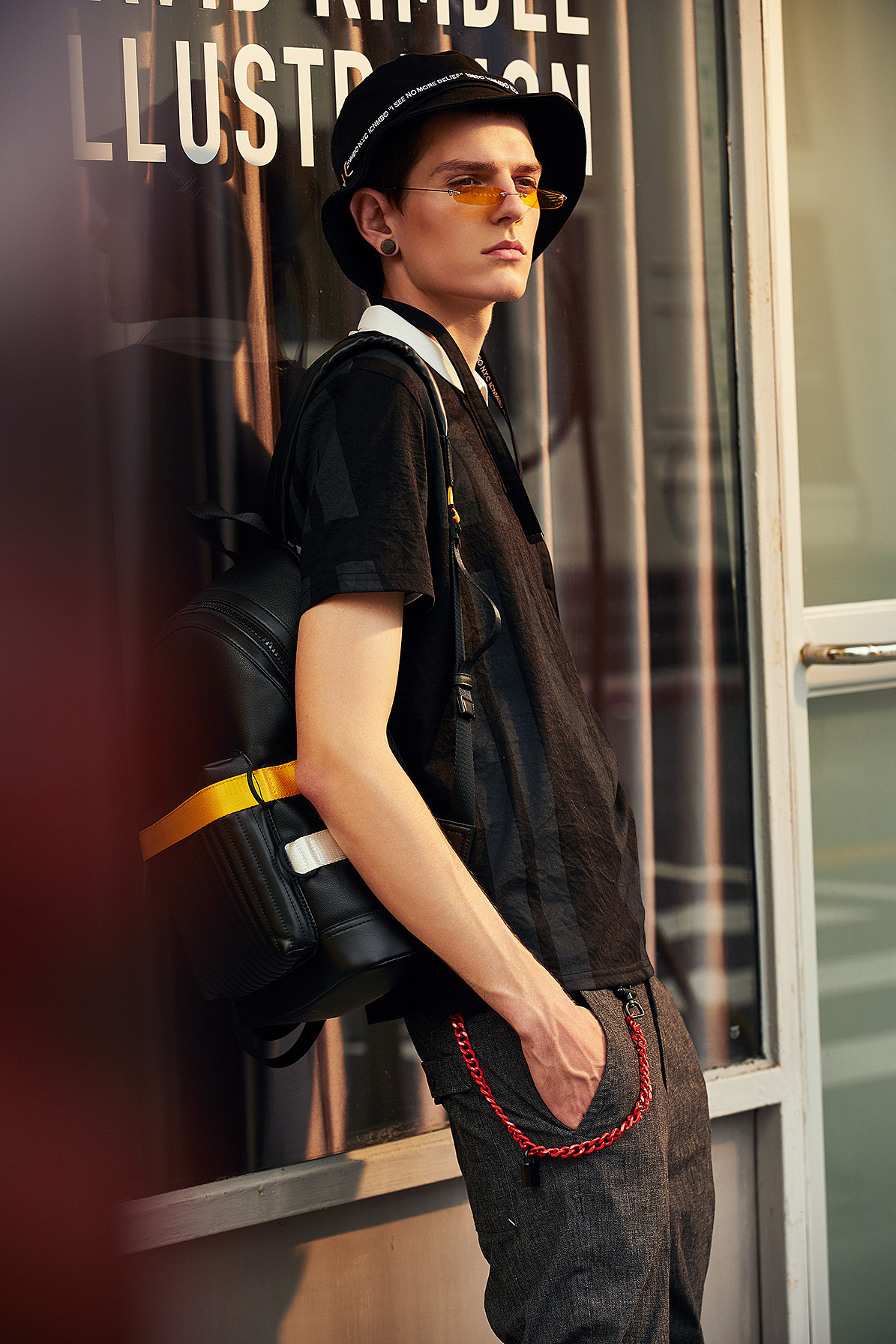 街拍潮牌（图ZMzAyOTU2MTAw） - 时尚/艺术摄影 - 站酷设计师广州周壹文化摄影原创素材 - 站酷ZCOOL