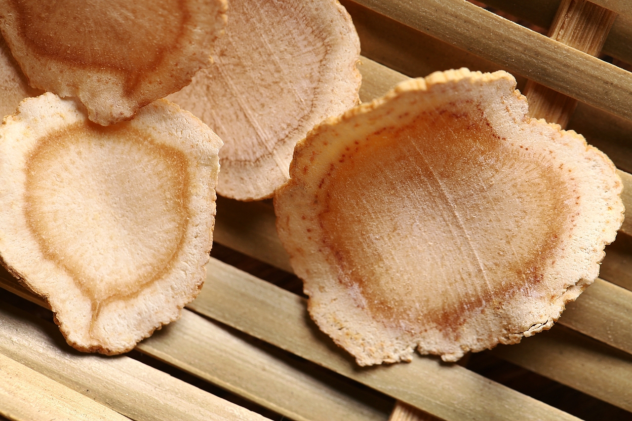 聚真宝堂滋补产品西洋参摄影