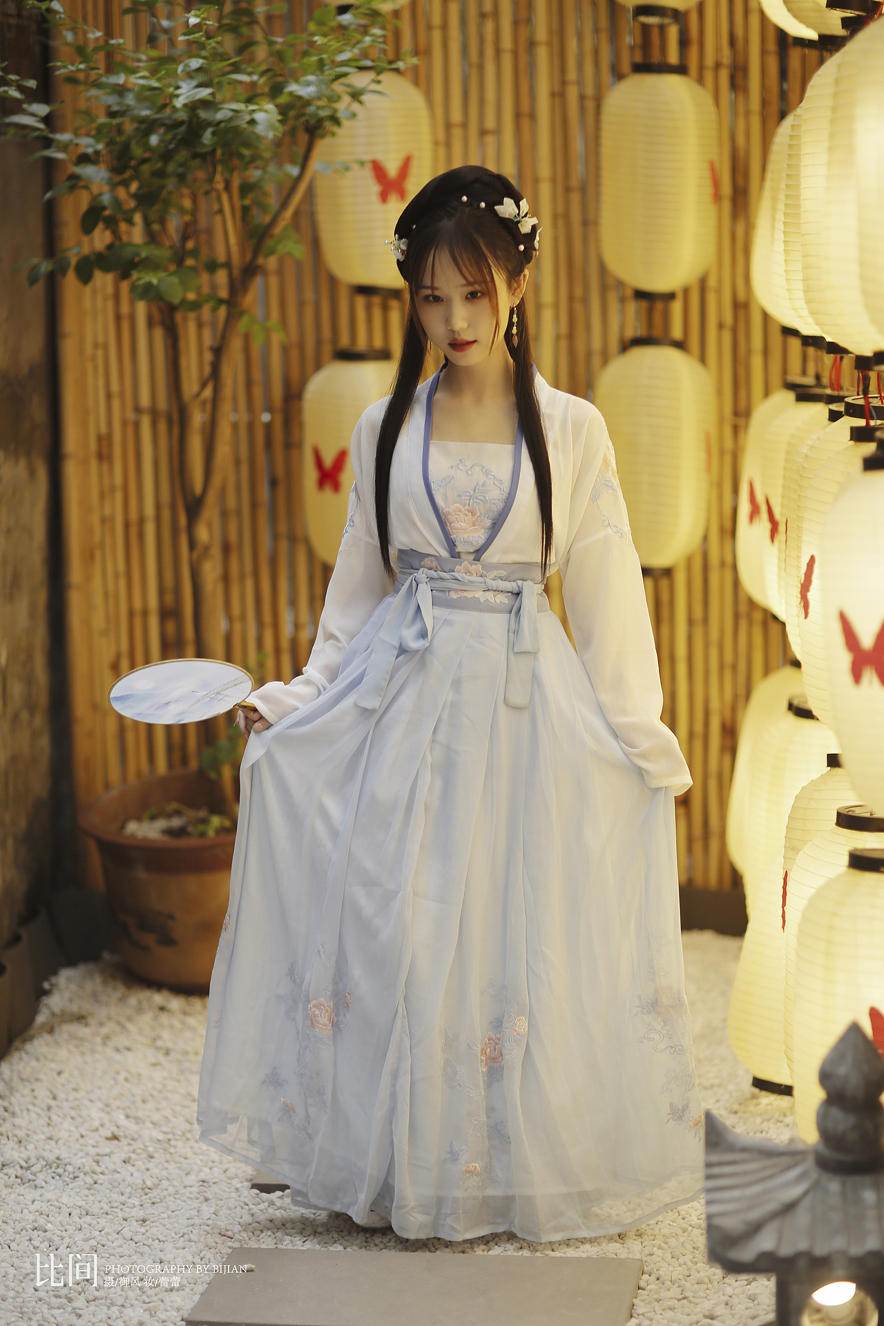 汉服小姐姐（图ZMjA1OTc4NDYw） - 人像摄影 - 站酷设计师比间绘影原创素材 - 站酷ZCOOL