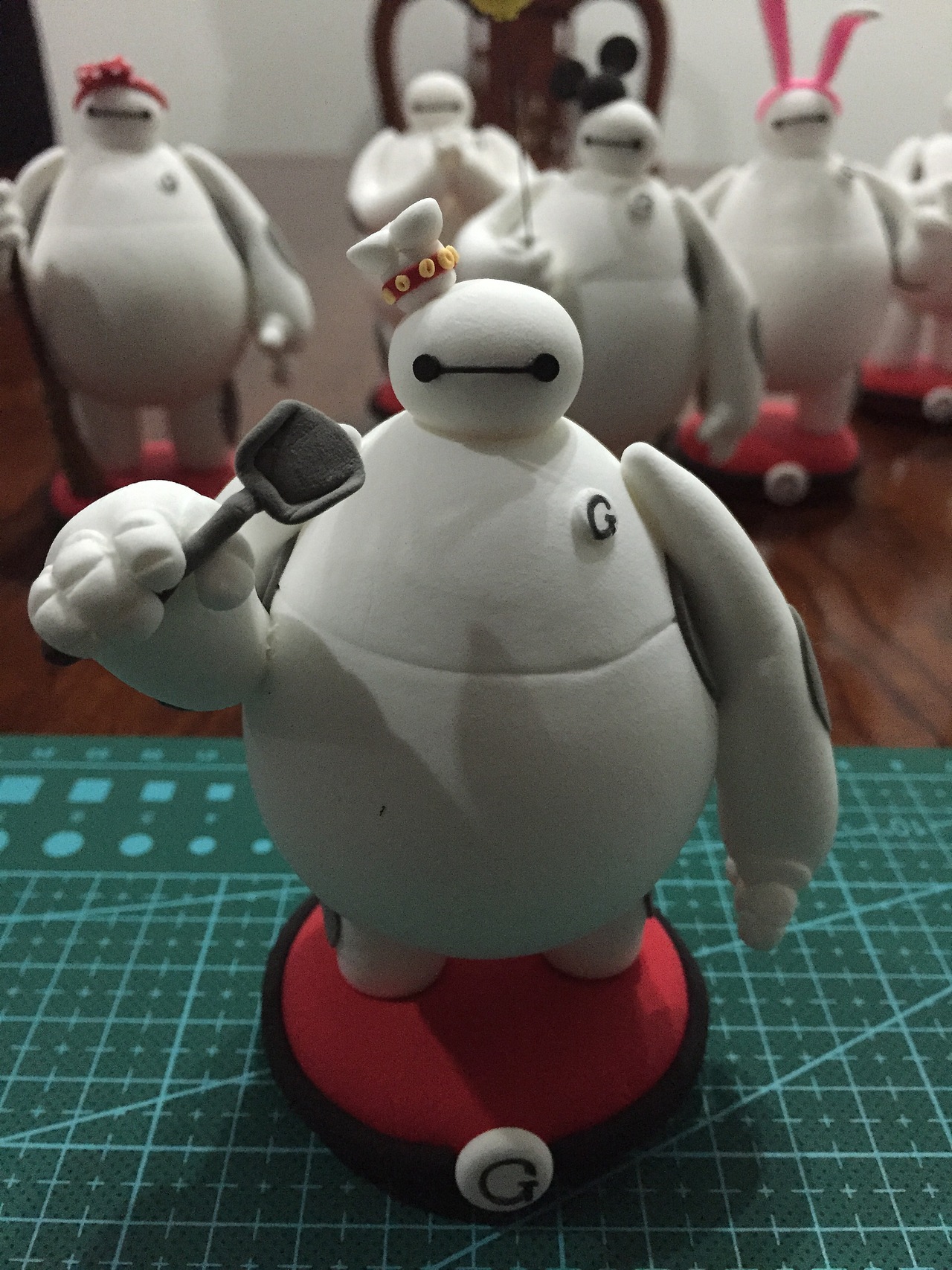 纸粘土，萌萌哒大白(●—●)（图ZMzEyNzExNzY=） - 手办/模玩 - 站酷设计师why兔原创素材 - 站酷ZCOOL