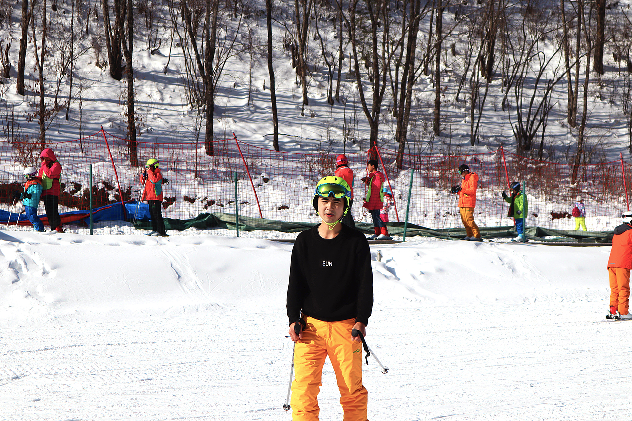 神农架滑雪（图ZMjA1MTc2NDgw） - 人文/纪实摄影 - 站酷设计师MOONhi原创素材 - 站酷ZCOOL