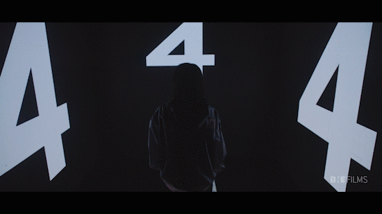 鞋子拍摄✖️视频｜NASA联名COZY运动鞋✖️加号（图ZMjc5OTM4NDIw） - 产品摄影 - 站酷设计师加号视觉供应商原创素材 - 站酷ZCOOL