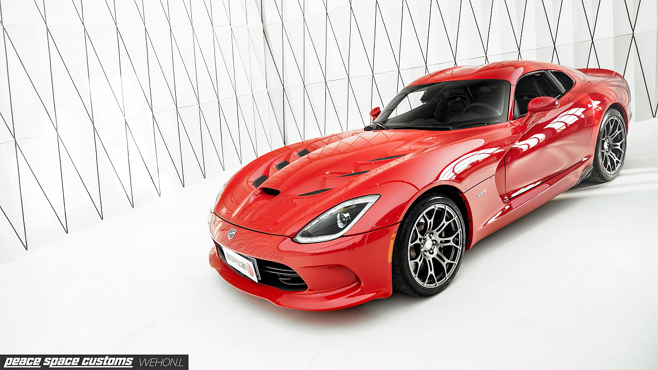 汽车摄影dodgeviper