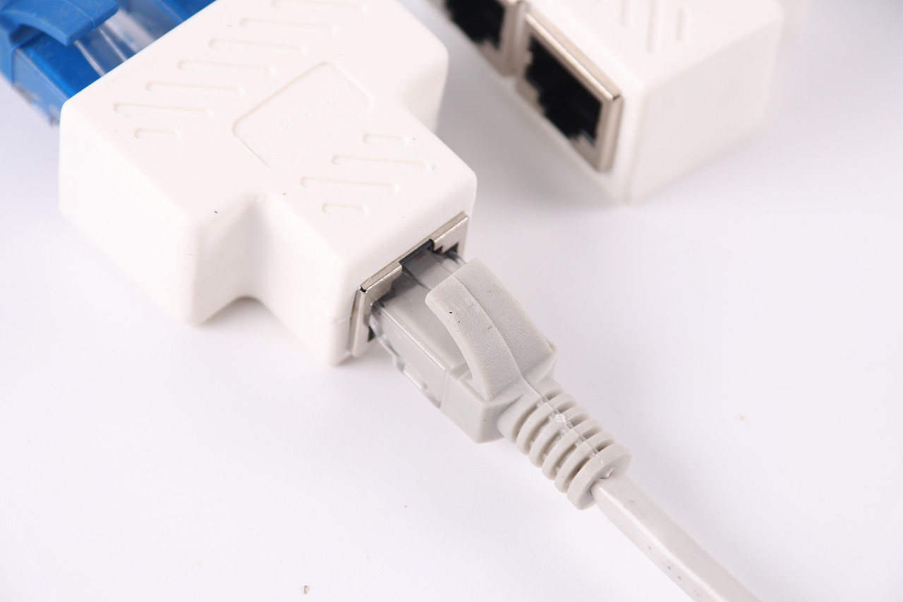 b07电子元器件c99其他v03网线分离器