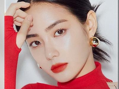 畫(huà)冊(cè)&冊(cè)子（個(gè)人主頁(yè)-ZNTgyMDM4MzY=） - 品牌 - 站酷設(shè)計(jì)師suyee5原創(chuàng)素材 - 站酷ZCOOL