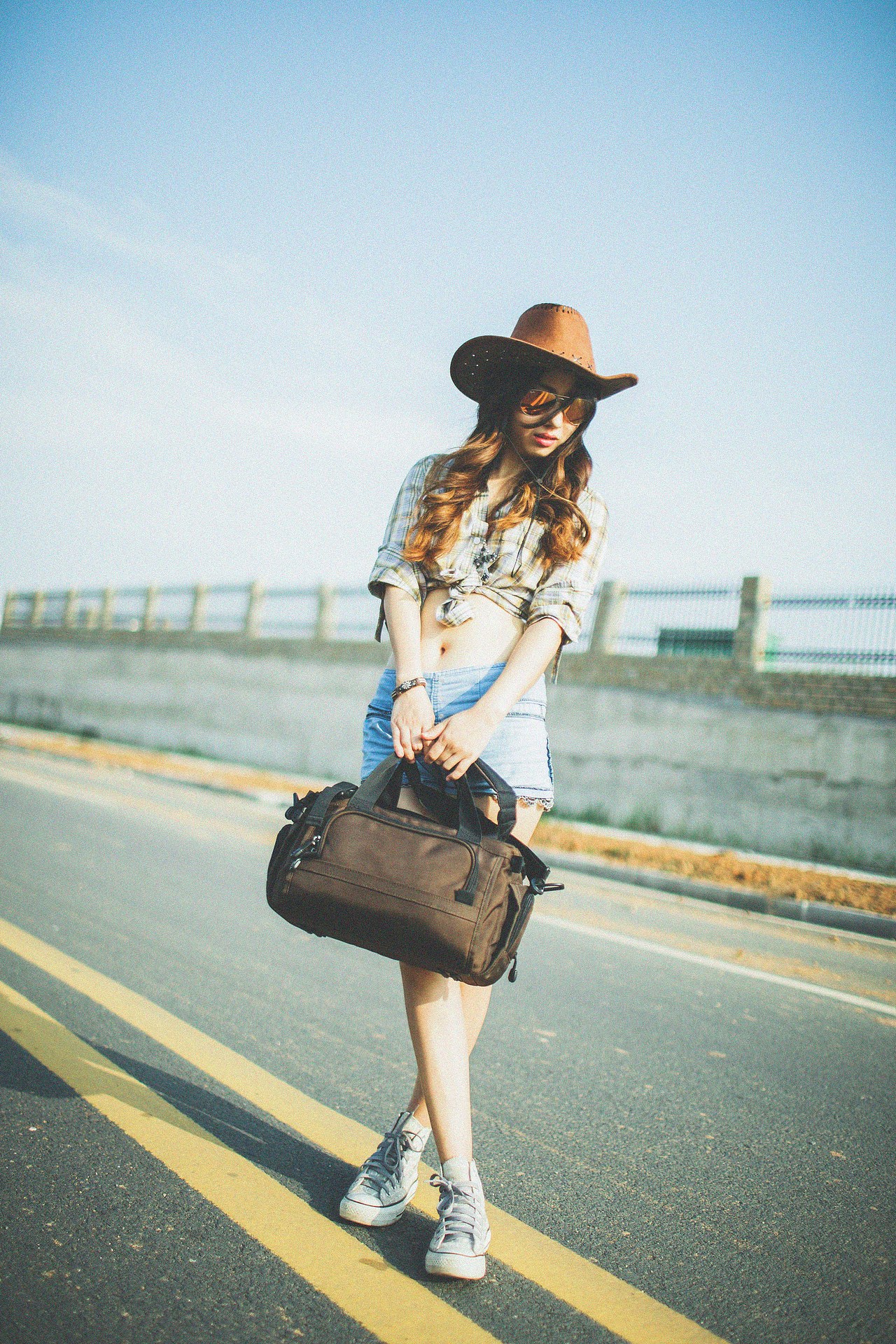 旅行是一片阿司匹林（图ZMTk4NjY2Njg=） - 人像摄影 - 站酷设计师一哲桑BYONE原创素材 - 站酷ZCOOL