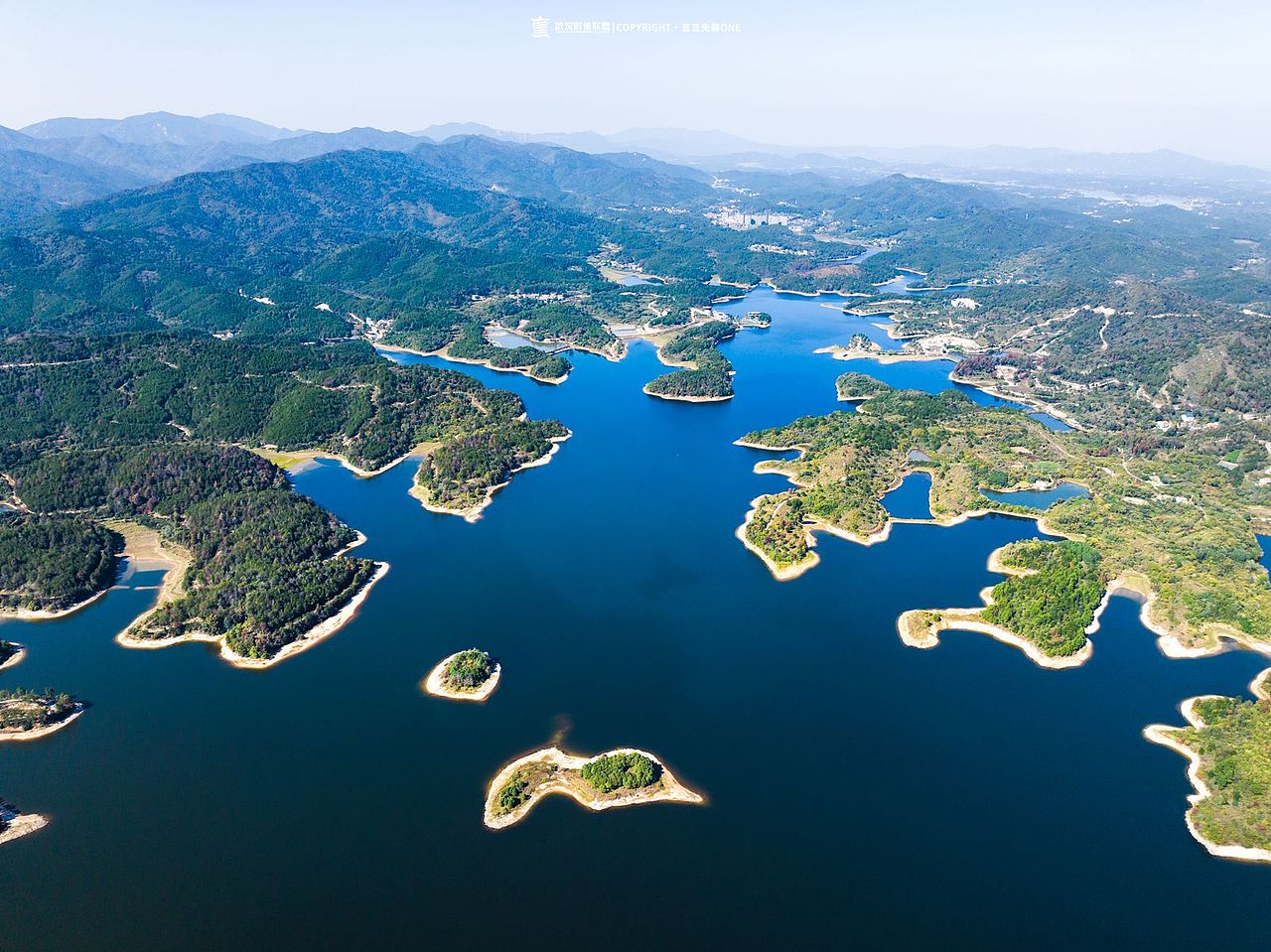 奔赴山海（图ZMzUzNTM3NTIw） - 风光摄影 - 站酷设计师摄影豆豆先森ONE原创素材 - 站酷ZCOOL