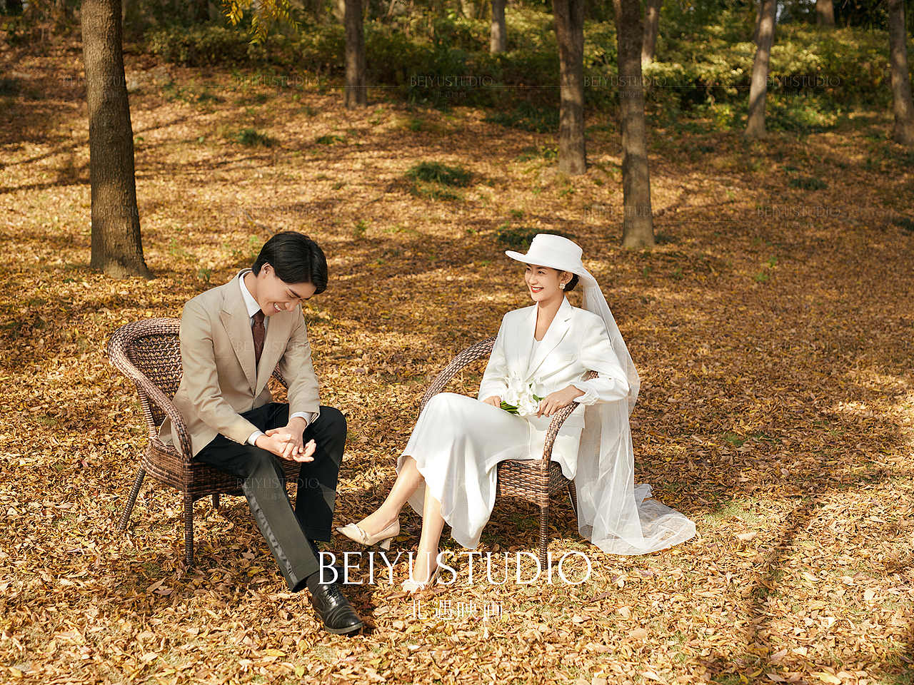 时间沙漏，所有美好堆积成我们